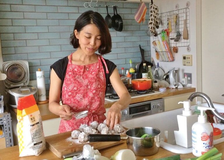 伝説の家政婦タサン志麻さんの夫はフランス人！2人の馴れ初めを調査