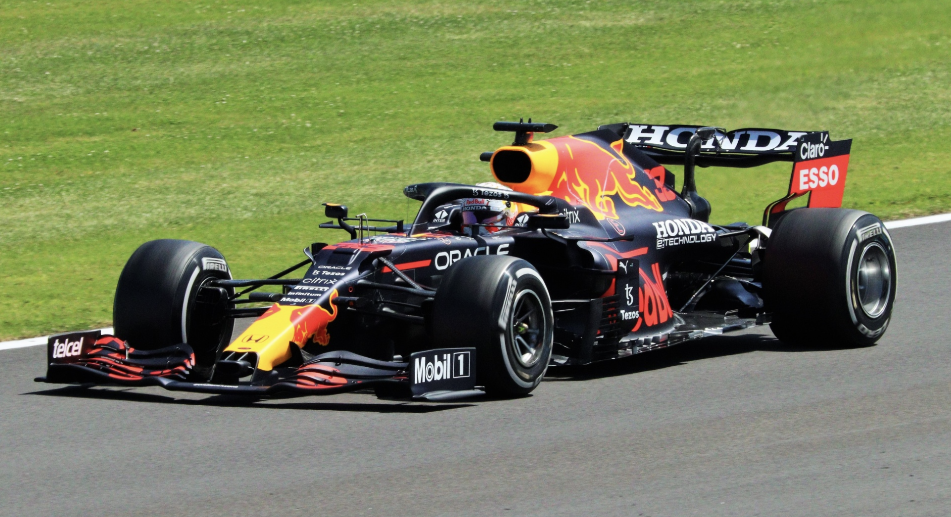 マックス・フェルスタッペンはセバスチャン・ベッテルの連勝記録まであと1勝に迫っている。